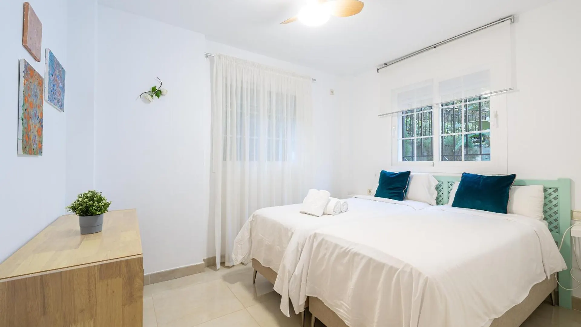 Luxury Marbella Apartment By Aora Stay 0*,  Španělsko