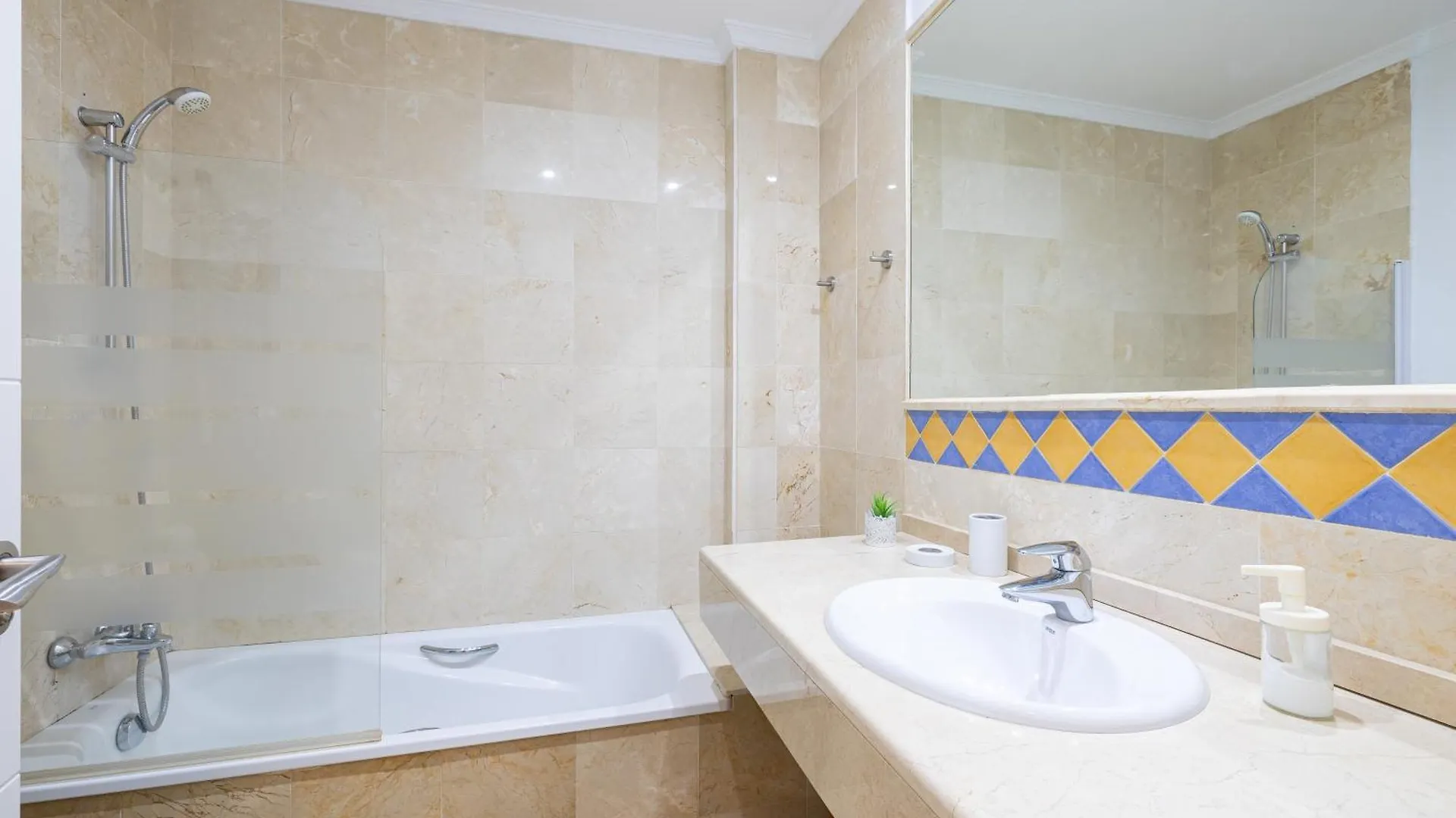 Luxury Marbella Apartment By Aora Stay Spain