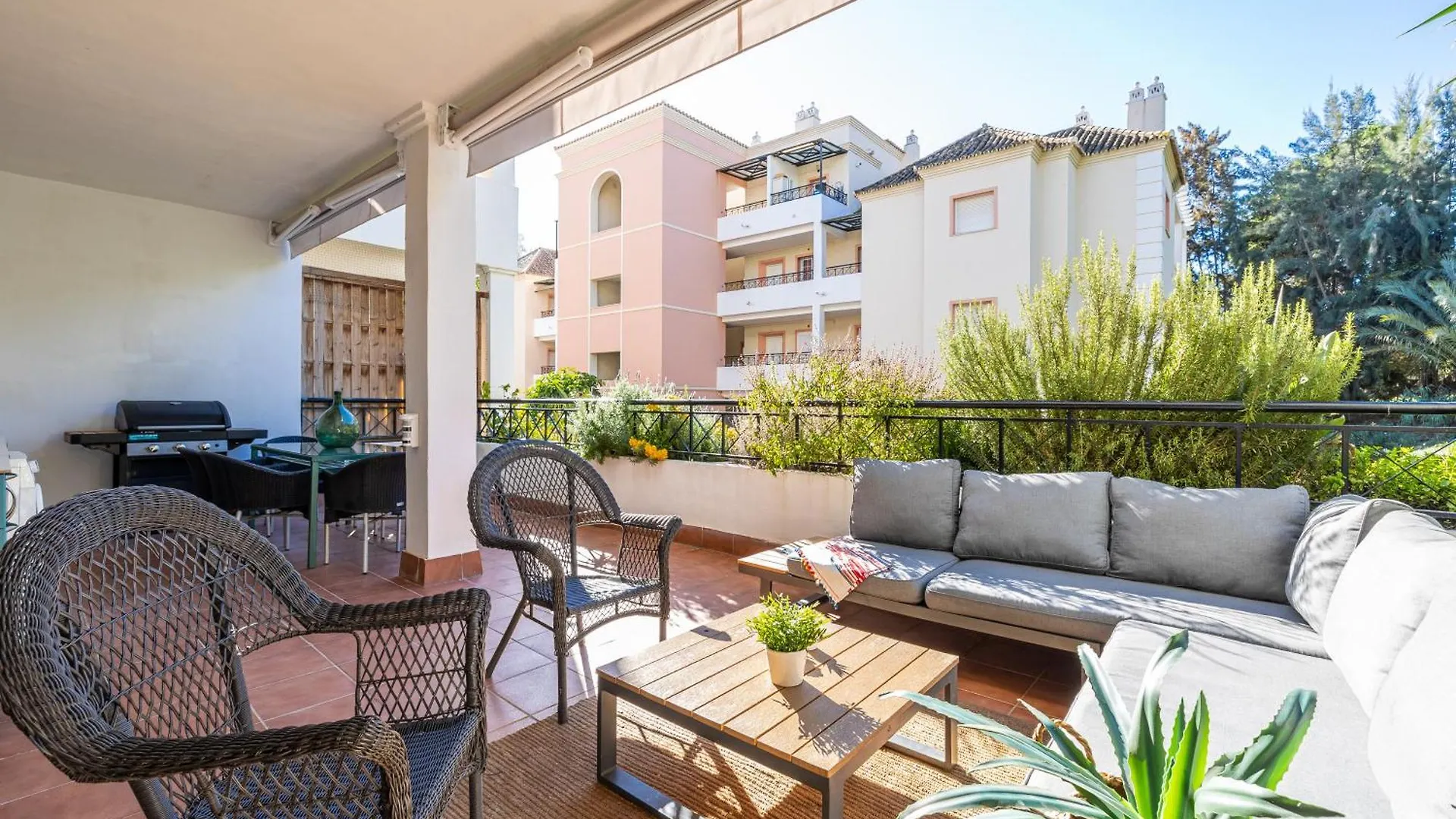 Luxury Marbella Apartment By Aora Stay Spain